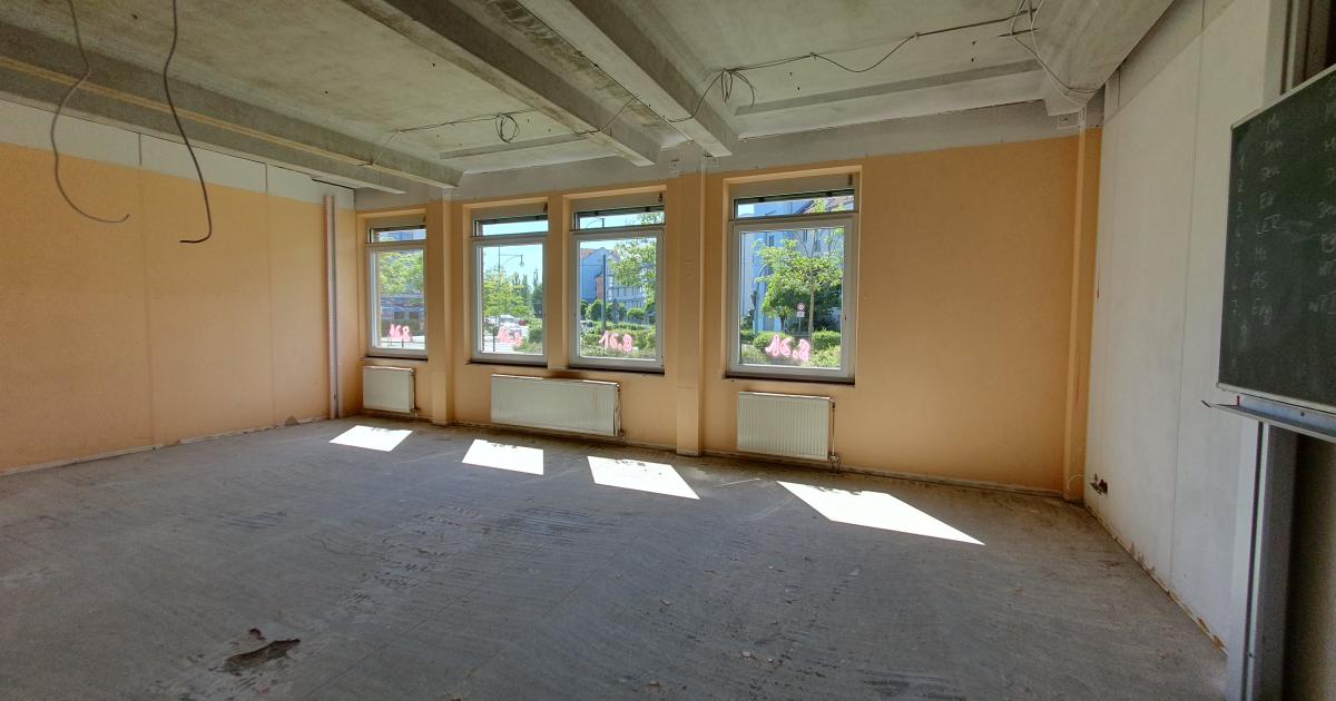 355 Gesamtschule FriedrichWilhelmvonSteuben Sanierungen von Schulgebäude